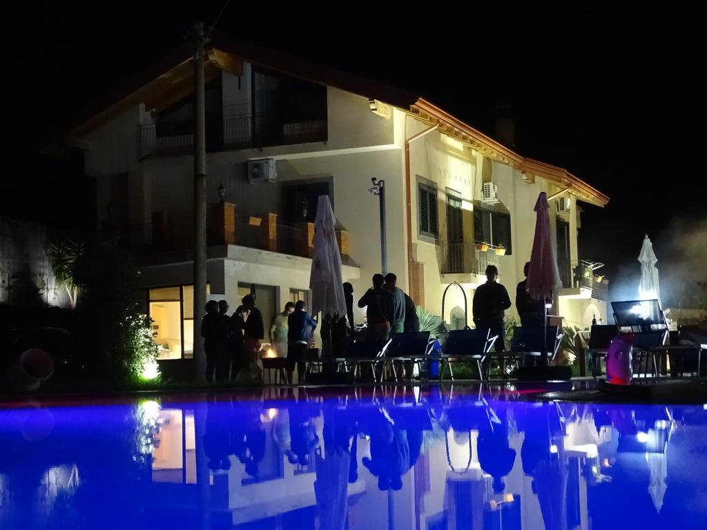 B&B Dimora Dell'Etna Мило Екстериор снимка
