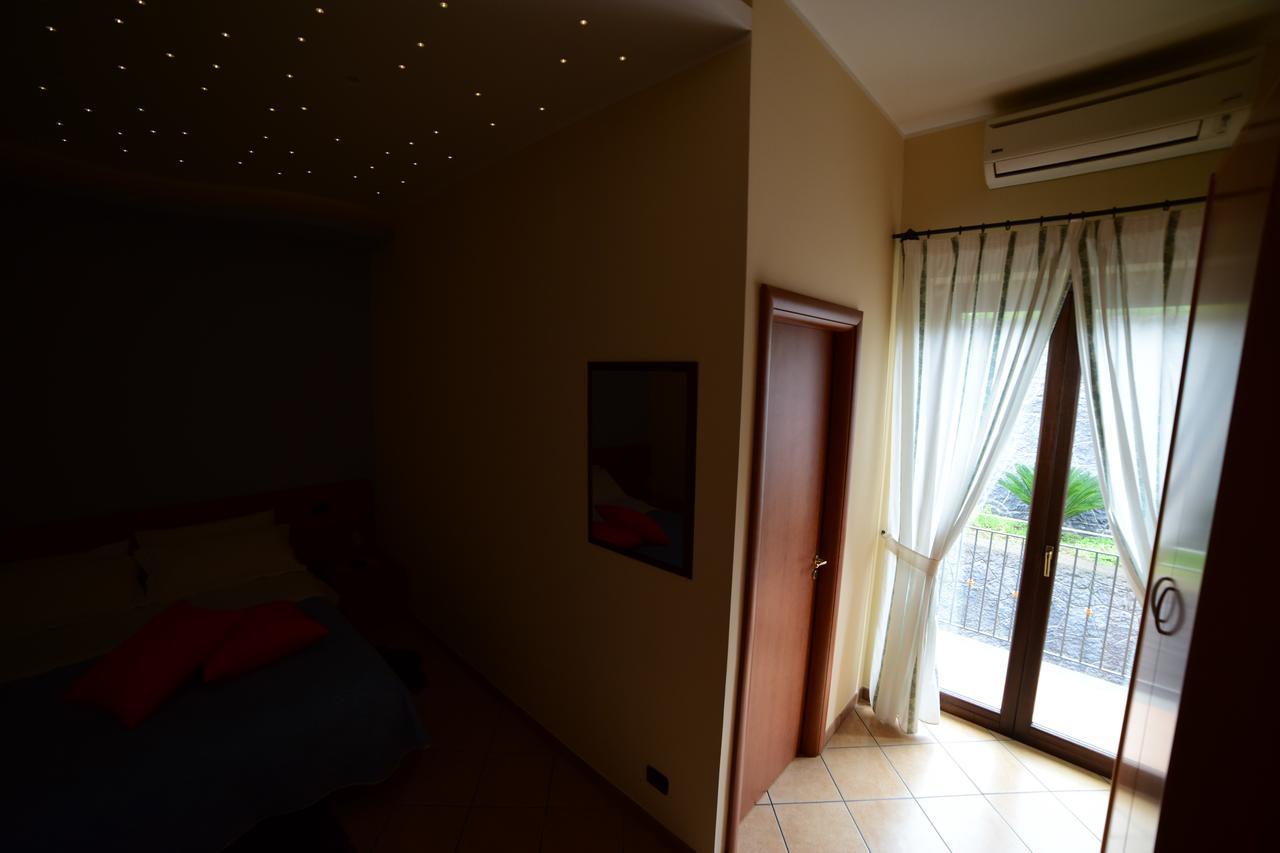B&B Dimora Dell'Etna Мило Екстериор снимка