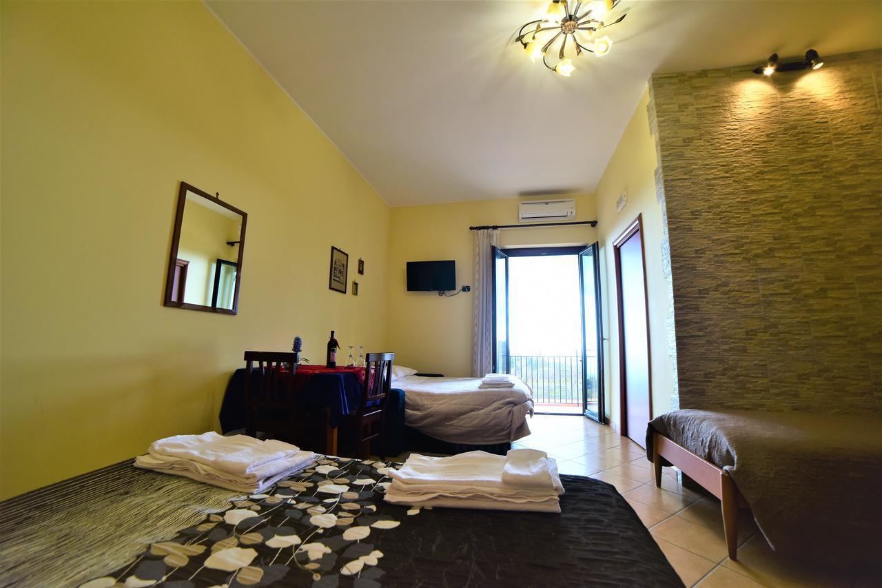 B&B Dimora Dell'Etna Мило Екстериор снимка