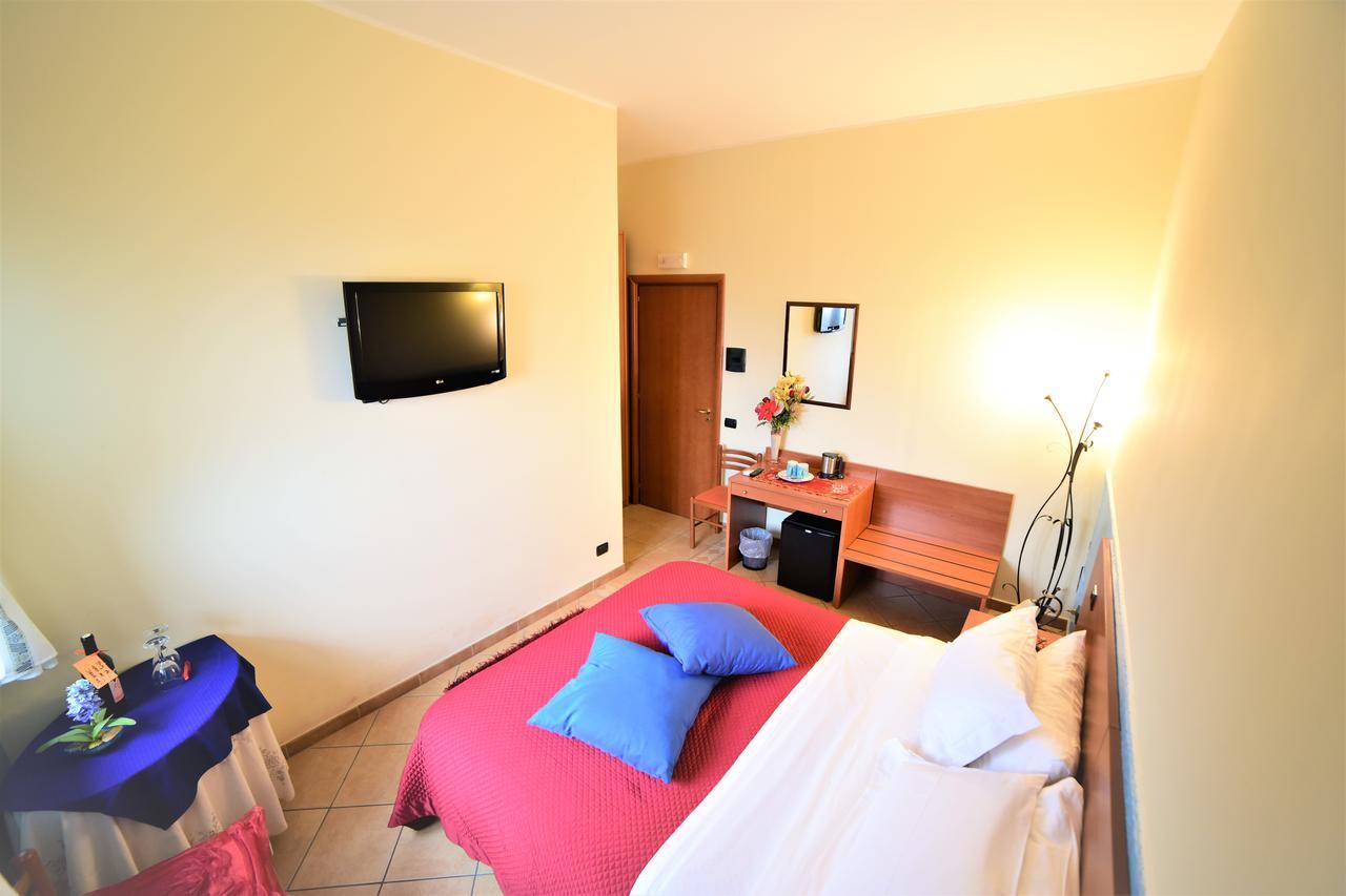 B&B Dimora Dell'Etna Мило Екстериор снимка